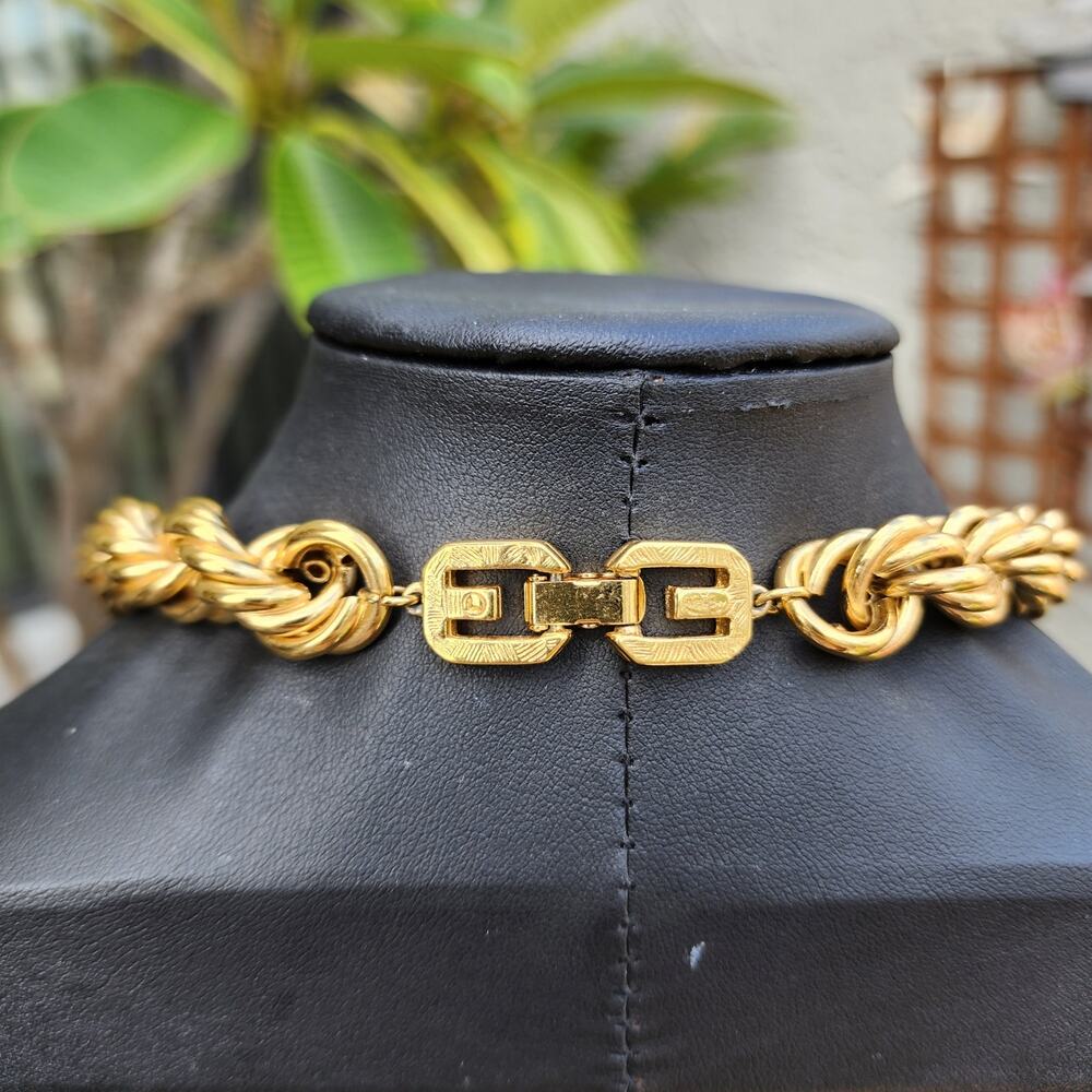 Vtg Givenchy Necklace Chunky Rope Dookie Chain 80s 90s Gold Plate Monogram Clasp - Picture 11 of 17